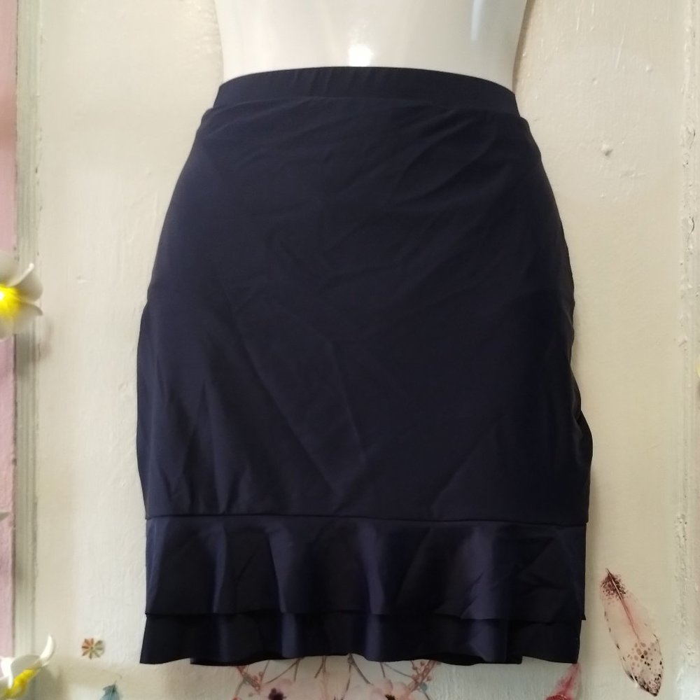 Tournesol (2XL)  Ruffle Trim Solid Skort